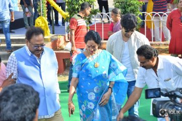 2 States Movie Opening